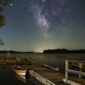 Made from 20 light frames by Starry Landscape Stacker 1.8.0. Algorithm: Min Horizon Noise